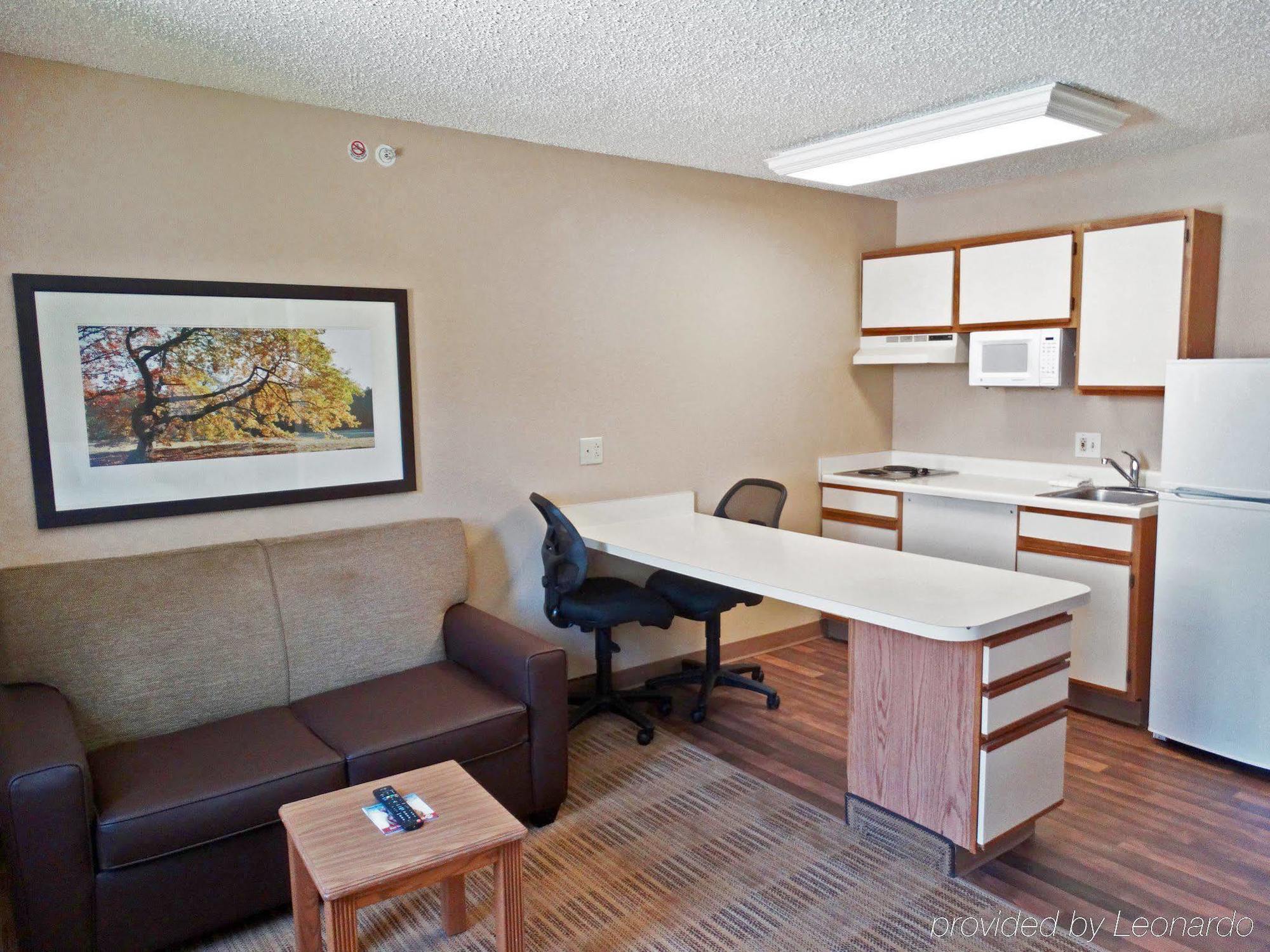 Extended Stay America Select Suites - Charleston - Airport North Charleston Exterior photo